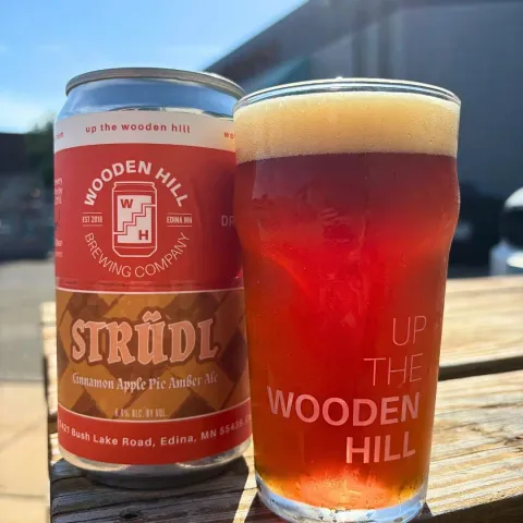 STRÜDL in a glass